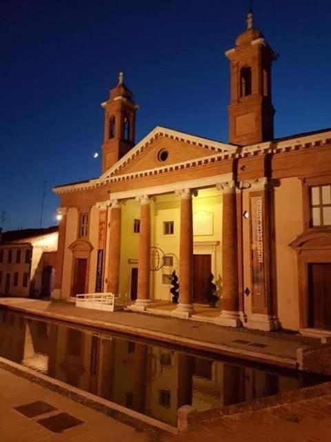 Locanda Della Pescheria Comacchio Exterior foto